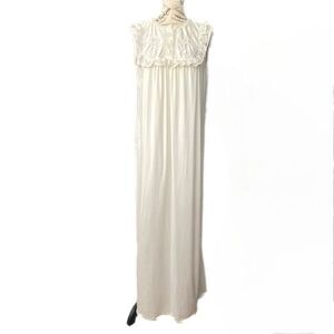 Vintage Gilead Made in USA Elegant Cream Sleeveless Long Nightgown in Size Small